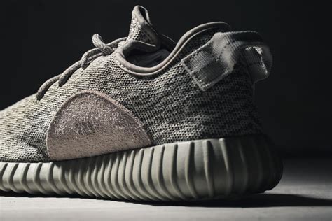 yeezy moonrock shoes